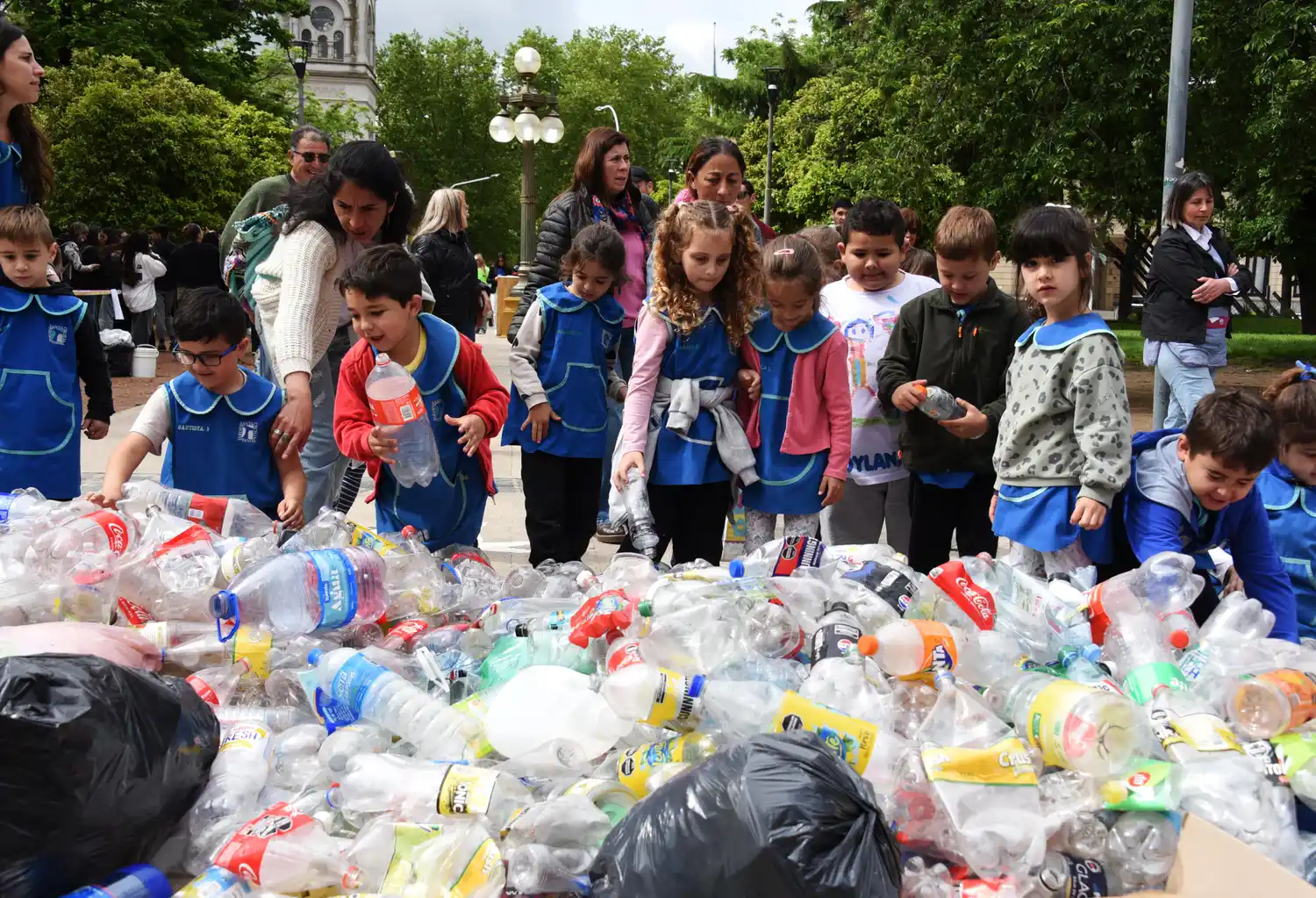 Punto verde reciclaje - 3