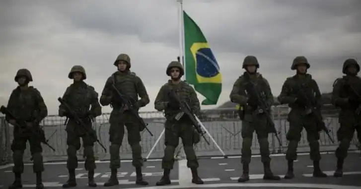 Temer da marcha atrás y retira al Ejército de las calles de Brasilia