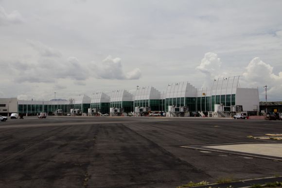 Tension in the Skies: United States Launches Offensive Against Mexico Over Air Agreement Violations