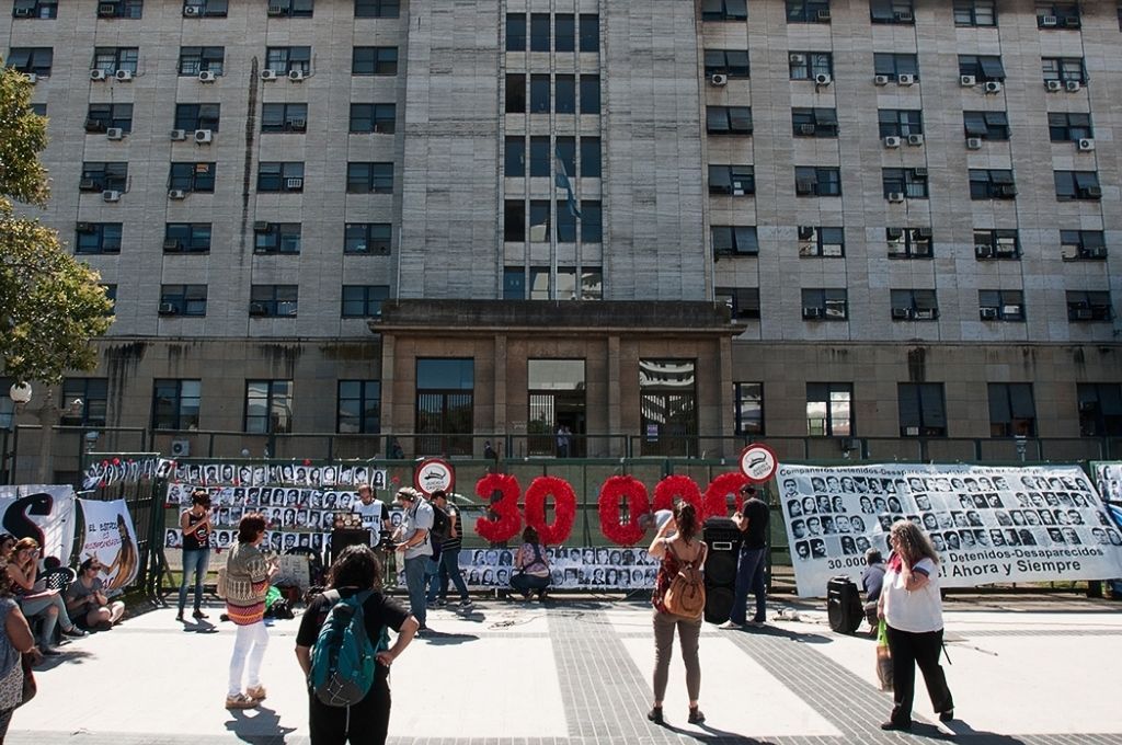 Otorgan salidas transitorias a tres represores: repudio de la Secretaria de DD.HH.