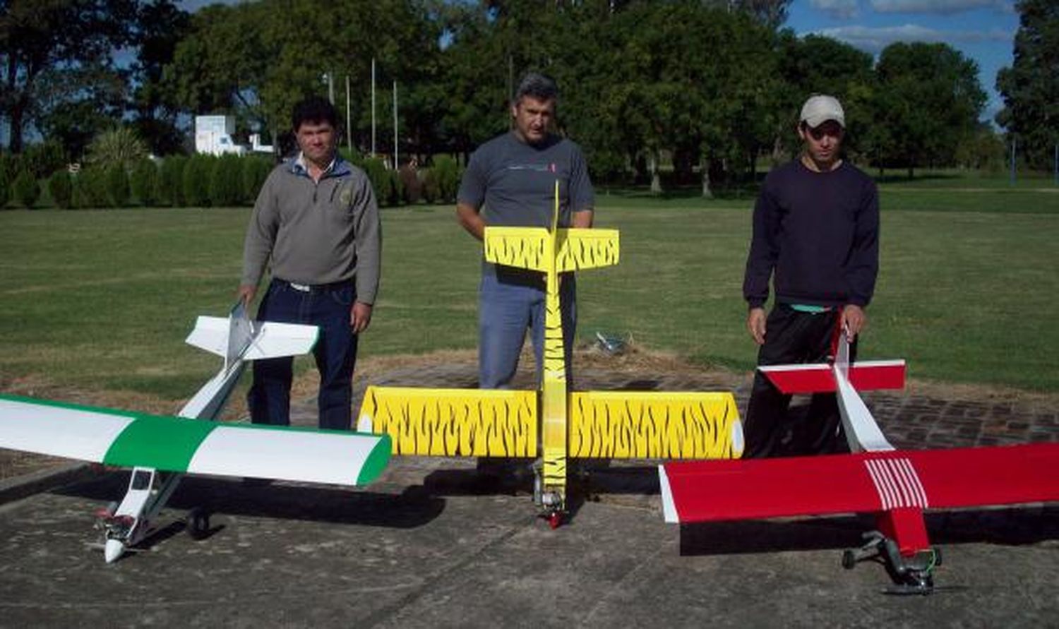 “Cuando hacemos volar un modelo propio se crea un vínculo especial con el avión”
