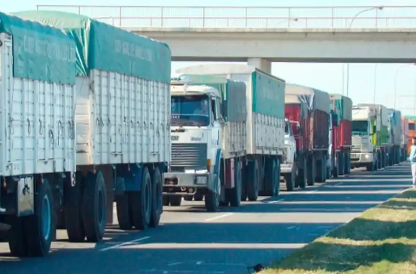 La falta de gasoil resiente el transporte de cargas en Mar del Plata