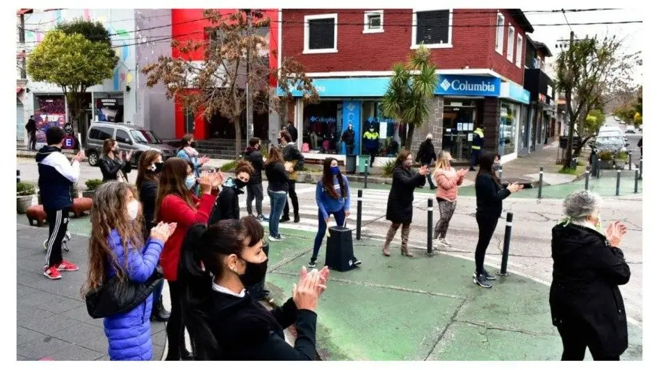 Las actividades económicas no resisten un cierre: "Cuidemos la temporada", pide la UCIP