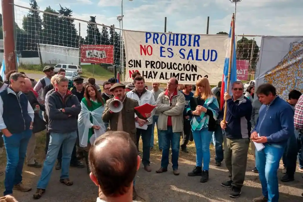 Fumigaciones: Productores evalúan protestar con un corte de la Ruta 12