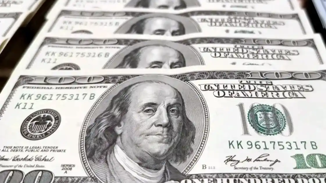 El dólar volvió a pegar un salto: a cuánto cerraron este lunes todas las cotizaciones en Necochea