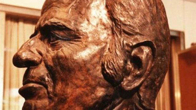 Quieren hacer un monumento a Menem en La Rioja