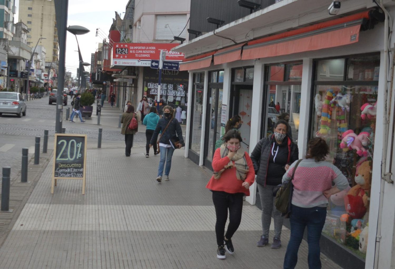 Se amplía el horario de funcionamiento de algunas actividades, que podrán abrir a las 7 a partir de hoy