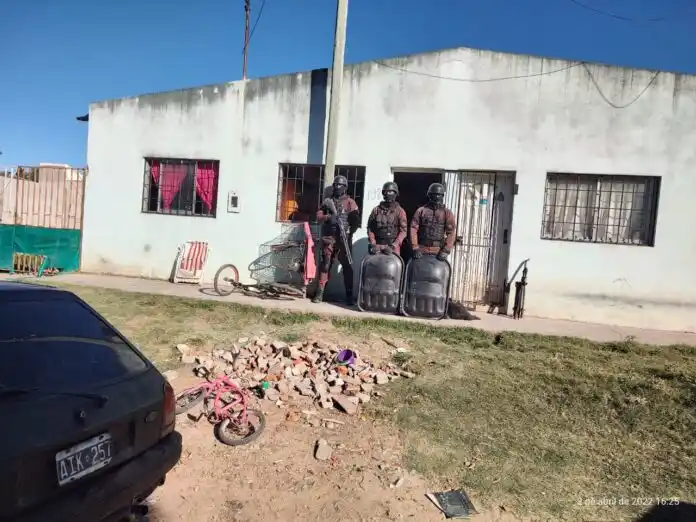 Allanamientos en Concepción: secuestraron cocaína, marihuana y dinero