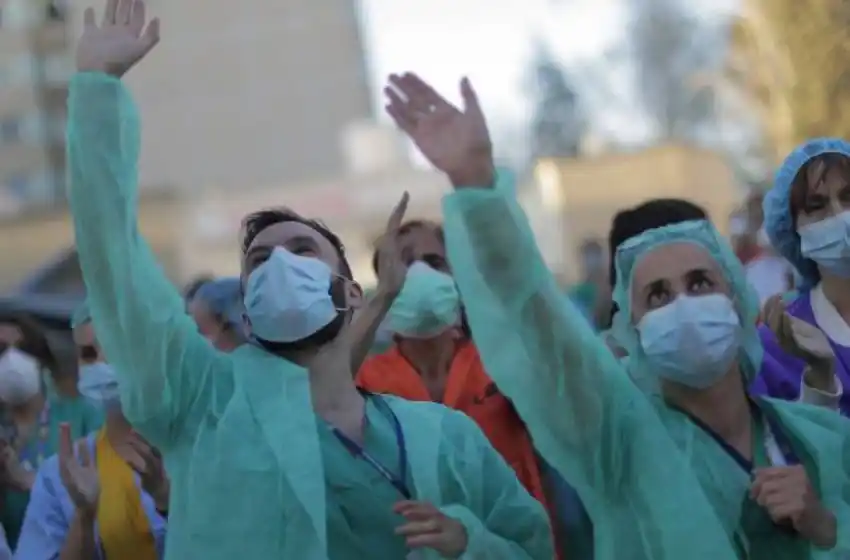 Europa hacia un nuevo rumbo: reabren fronteras, comercios y escuelas