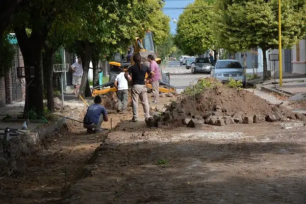 Cinco oferentes para obras de  cordón cuneta, badenes y ripio
