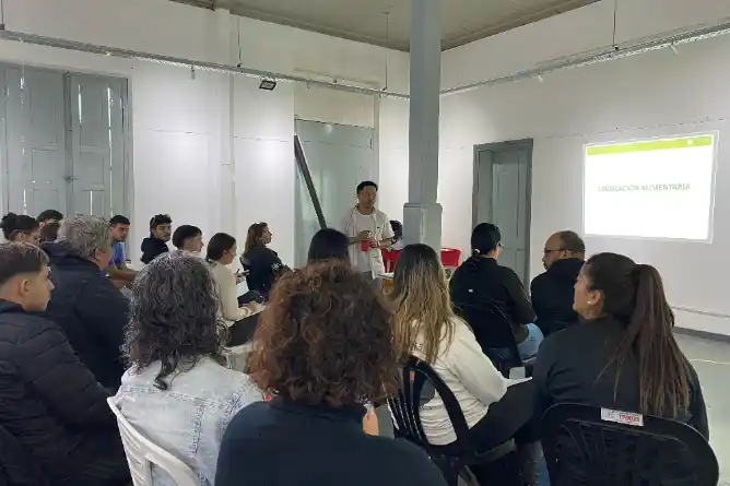 Amplían la cantidad de cursos mensuales gratuitos de manipulación de alimentos en Chascomús