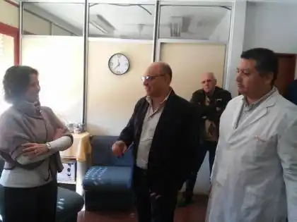 La Diputada Lopardo entregó un subsidio al Hospital de Balcarce