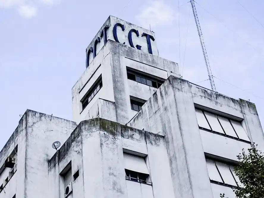 Paro general en plena reforma laboral: cómo impacta en la historia democrática