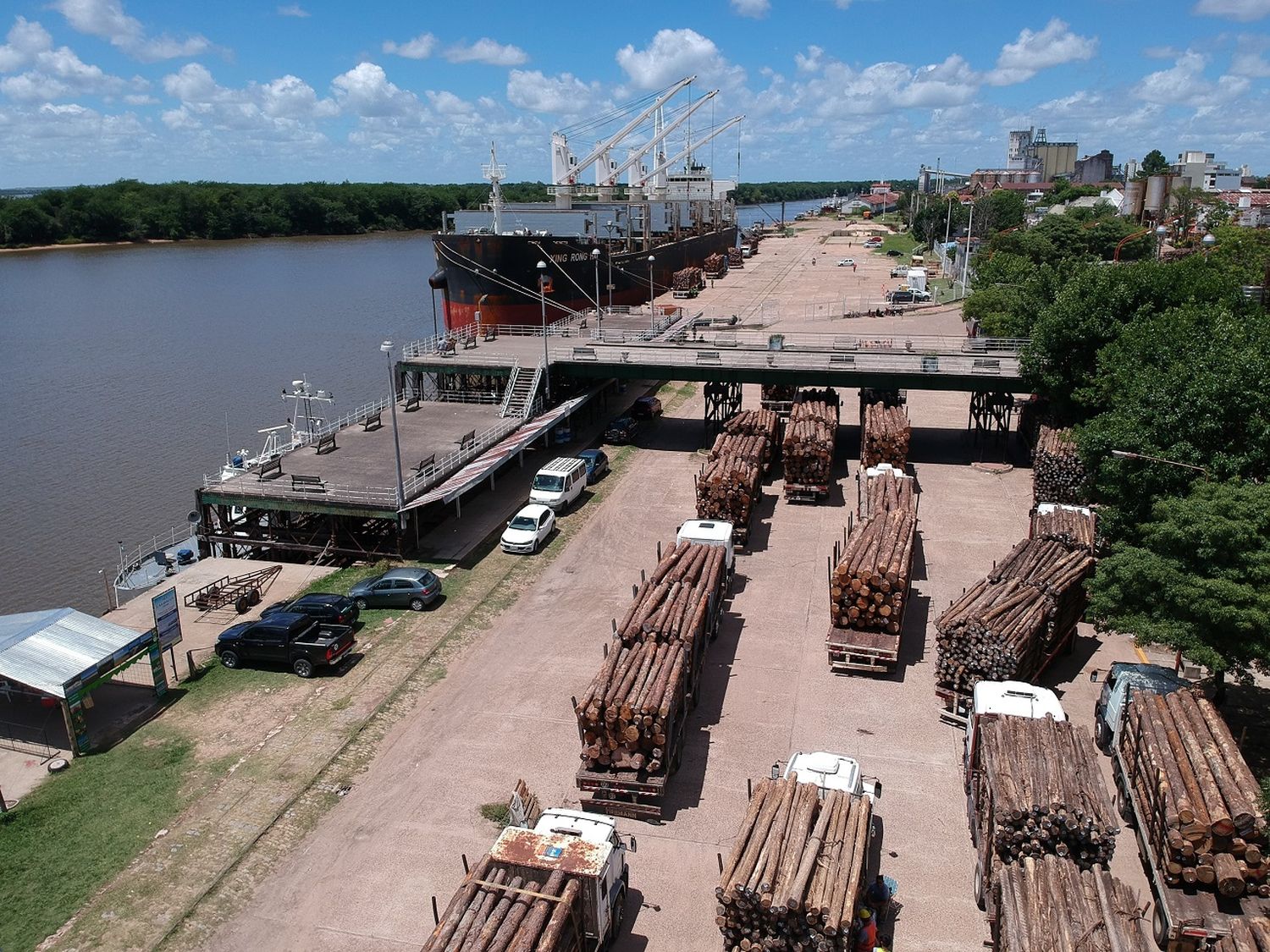 Resaltaron el trabajo complementado de los puertos entrerrianos