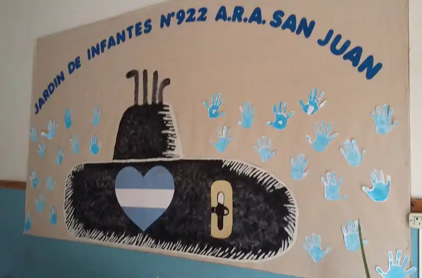 Con un acto emotivo, el jardín N°922 pasó a llamarse "ARA San Juan"