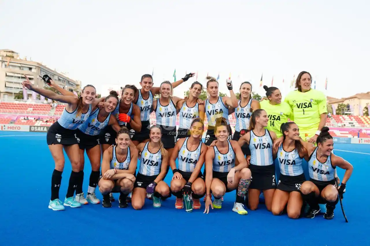 Las Leonas golearon a Corea del Sur en el debut del Mundial