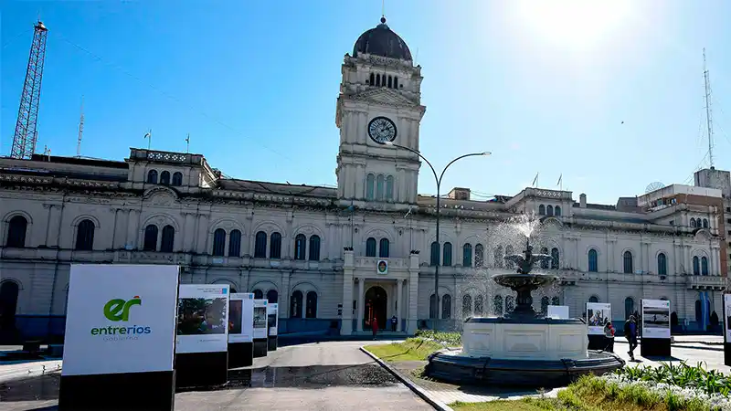 Confirman las fechas de asueto y receso en la administración pública provincial