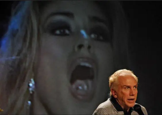 Osmel suelta la lengua en La casa de los famosos 3