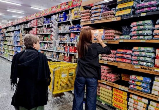 El 90% del precio de los productos corresponde a múltiples factores como impuestos, transportes, alquileres, salarios, servicios, entre otros.