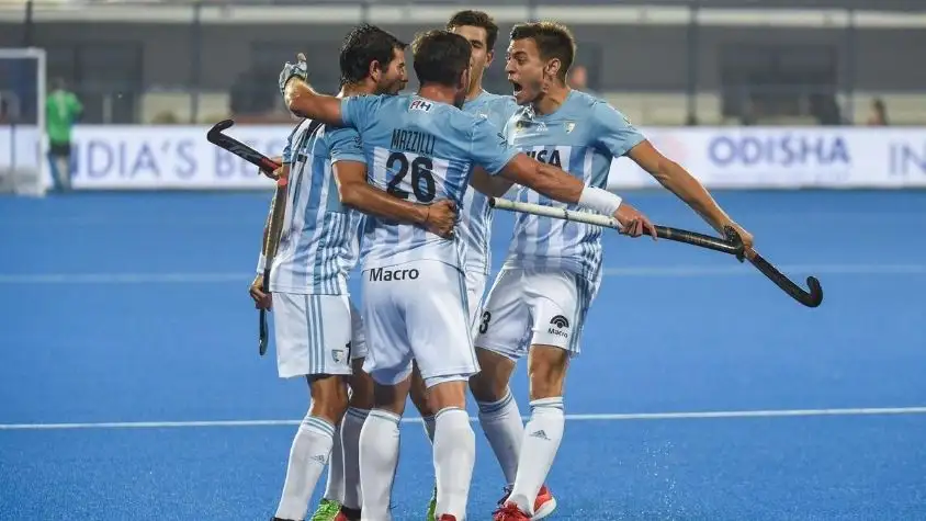 Clasificación y derrota de Los Leones en India