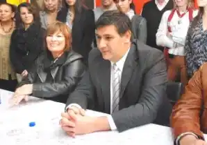 Elecciones Paso 2013: Minoría del Frente Renovador se rehúsa a integrar bloque meonista