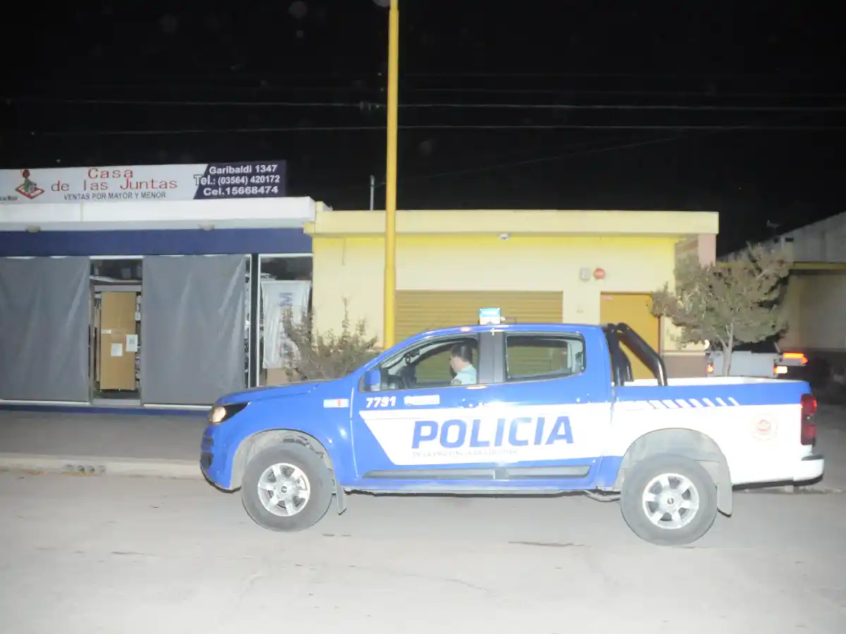 Encapuchados y armados redujeron a una familia en un taller, robaron y huyeron 