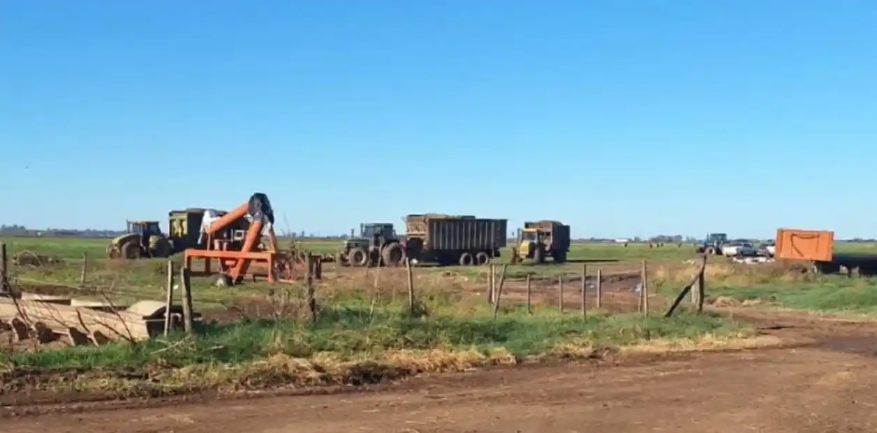 Tragedia: un joven trabajador rural murió tras quedar atrapado en una máquina agrícola en un campo de Tío Pujio