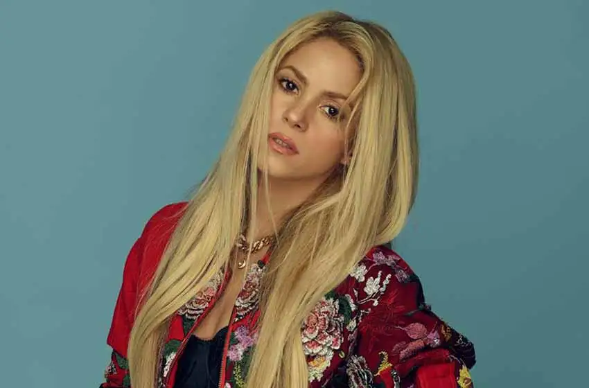 Shakira elegida una vez más por la FIFA