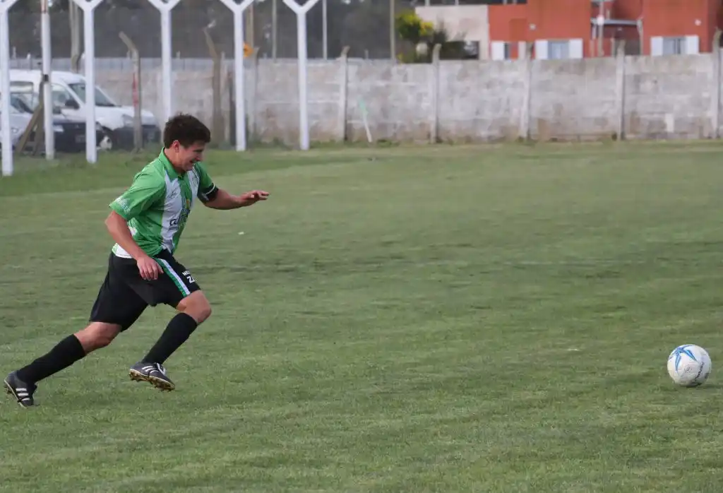 Julián García, el dueño de la banda derecha en “Excursio”