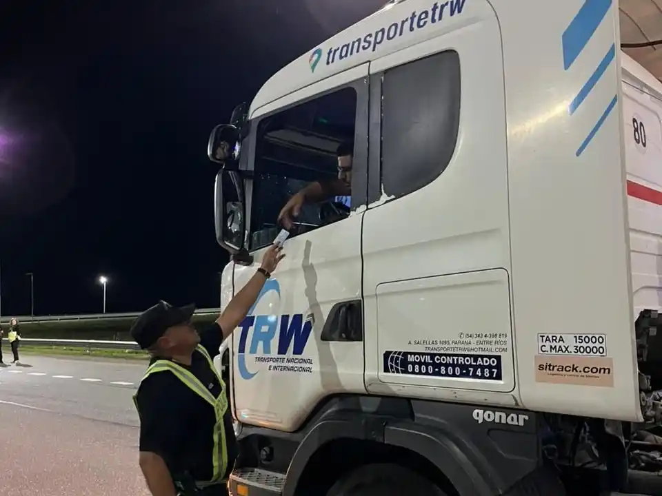 La provincia controló más de 700 vehículos en un operativo especial realizado a lo largo de todo el territorio