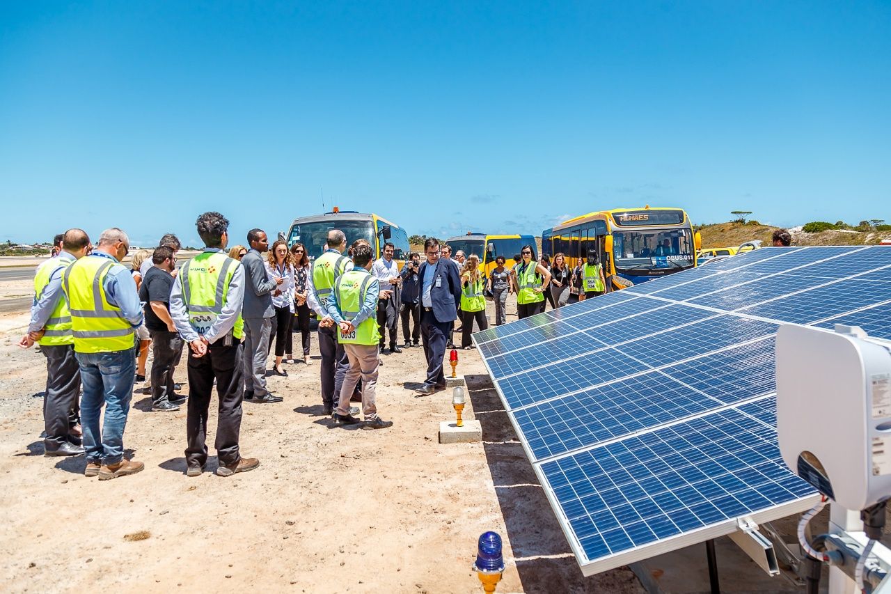 El aeropuerto de Salvador es el primero en Brasil con una planta de energía solar