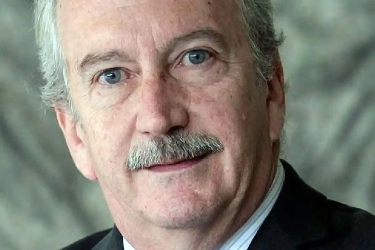 Herrera fue director de la agencia de bolsa Fernández Soljan, y también fue en un momento titular del mercado de término Rofex