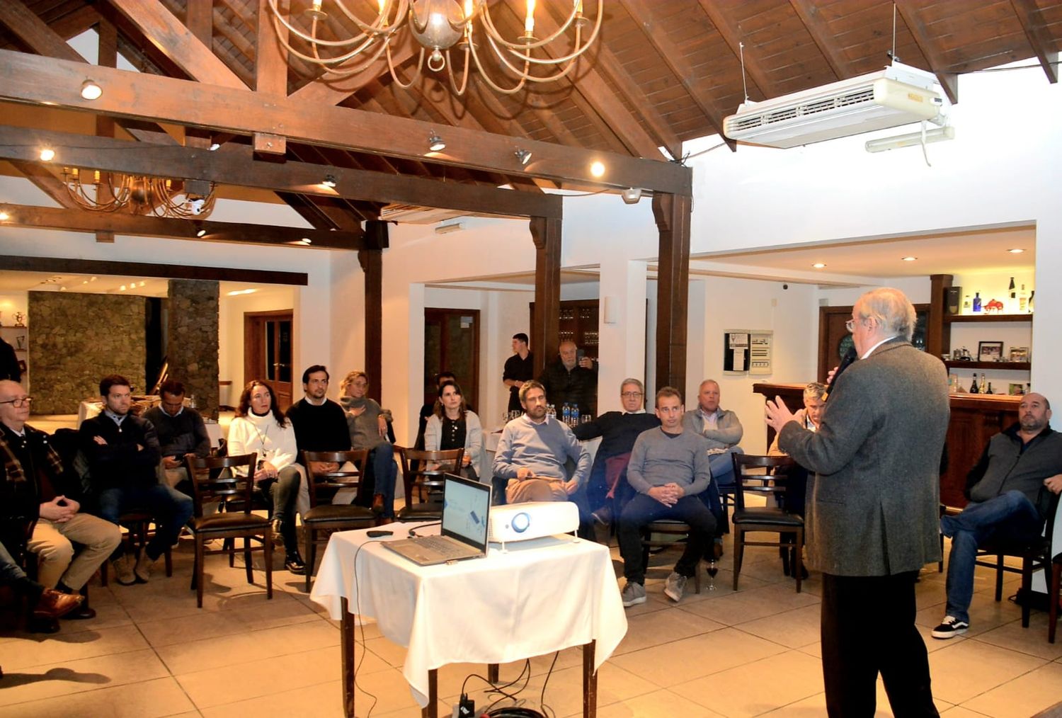 El Municipio y la Cepit presentaron los avances para la implementación de la red de salud de Tandil