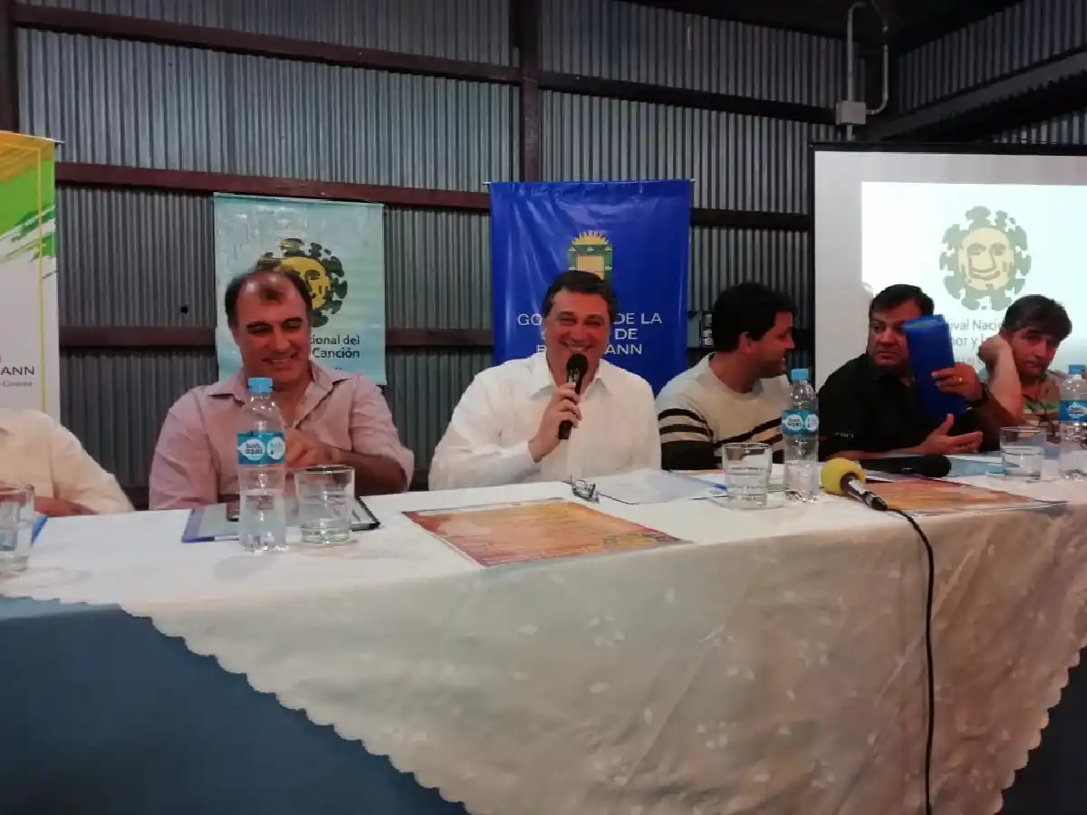 El humor y la canción vuelven a congregar en Brinkmann    