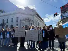Las universidades continúan con paros y medidas de fuerza para visibilizar el conflicto salarial
