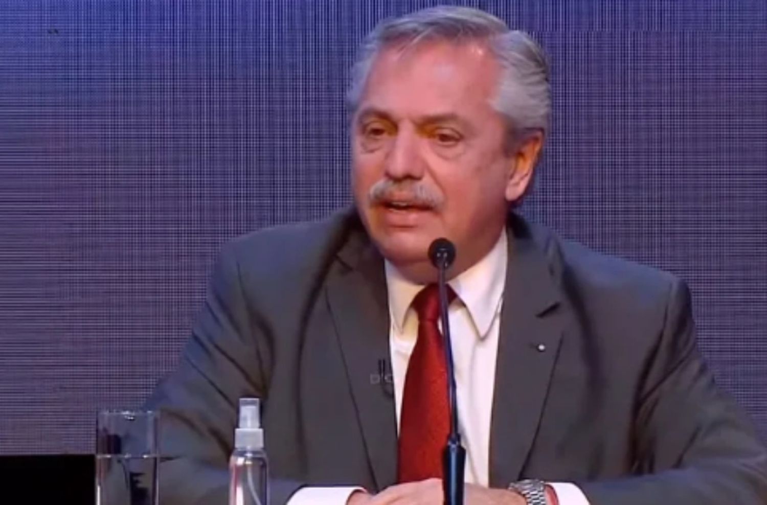 “Mi gobierno nunca ha ocultado la pobreza”, aseguró Alberto Fernández en medio de la interna con CFK