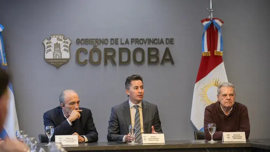 El Niño. El jefe de Gabinete, Manuel Calvo, encabezó la mesa de trabajo con ministros y especialistas