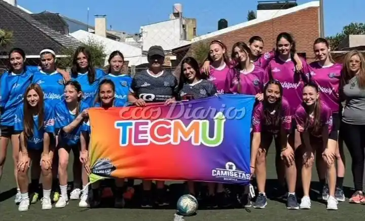 Las finalistas del femenino. La chispa y Santurrona