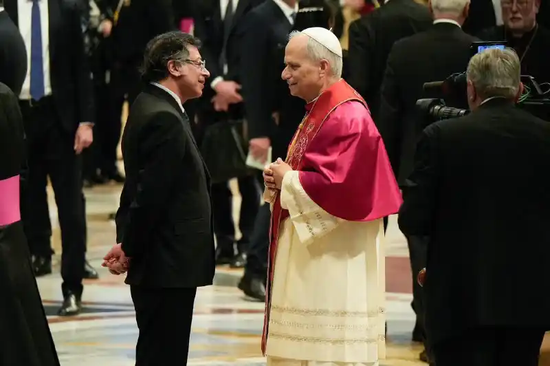 Petro confirma reunión privada con el papa LEÓN XIV para este 19MAY ¿Cuál será el tema de conversación?