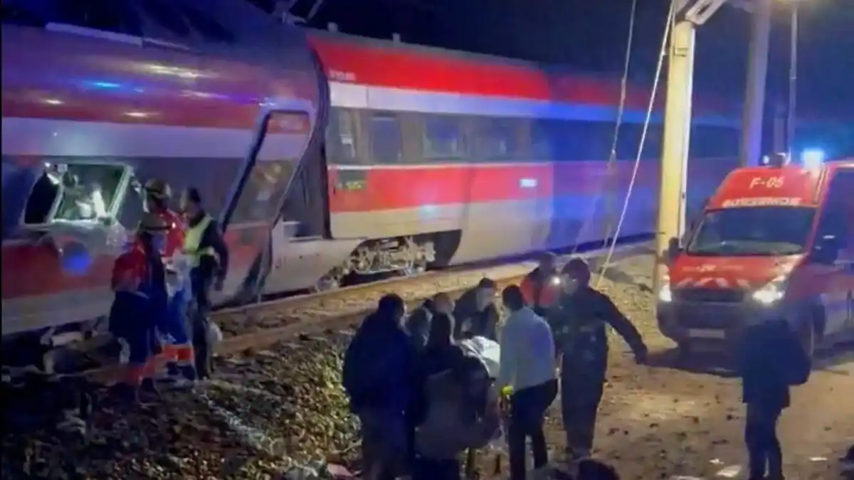España: ya son 39 los muertos y 152 los heridos tras el trágico choque de trenes en Córdoba