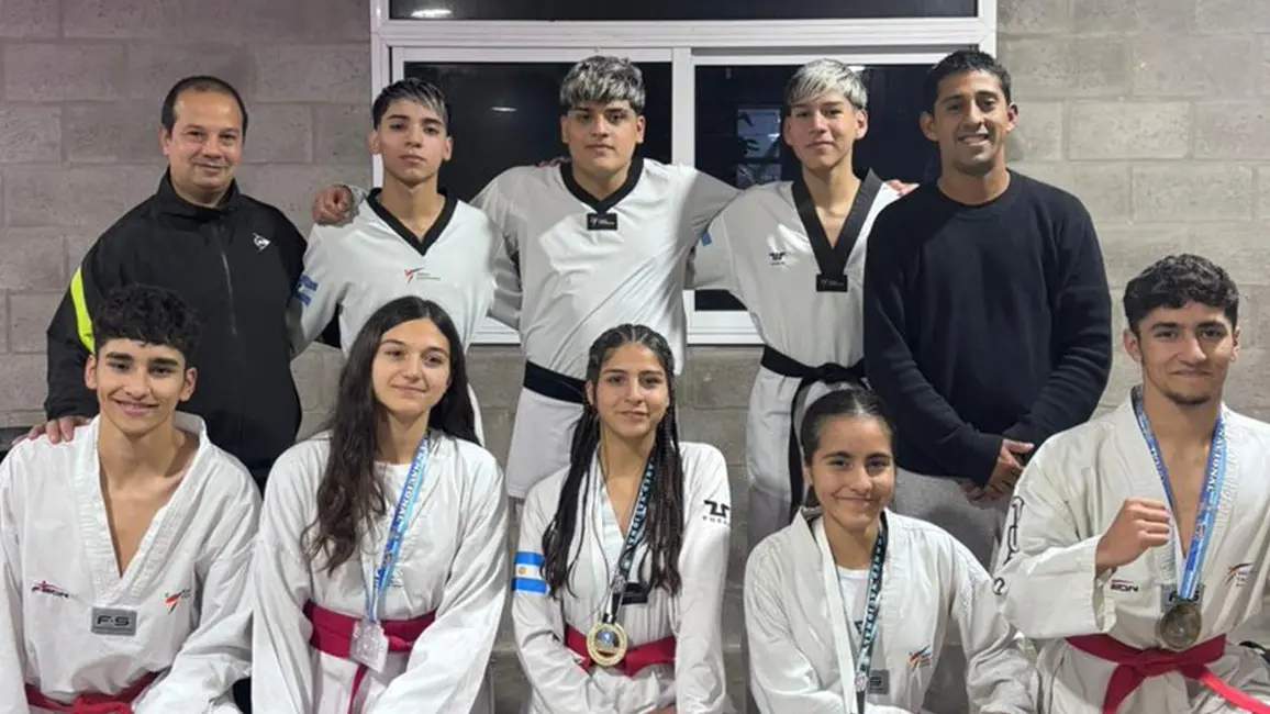 La Escuela Municipal de Taekwondo logró tres oros