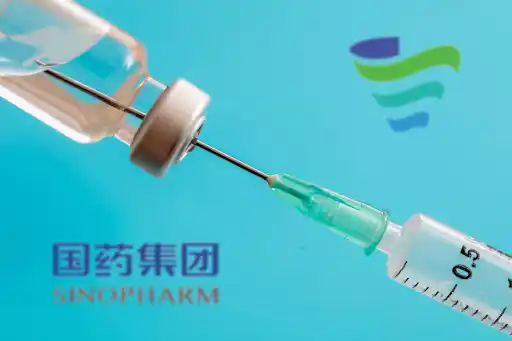 Más problemas en la campaña de vacunación: No aparecen las 3 millones de dosis chinas que debían haber llegado la semana pasada