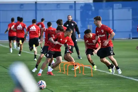 River tuvo su primera práctica en Estados Unidos