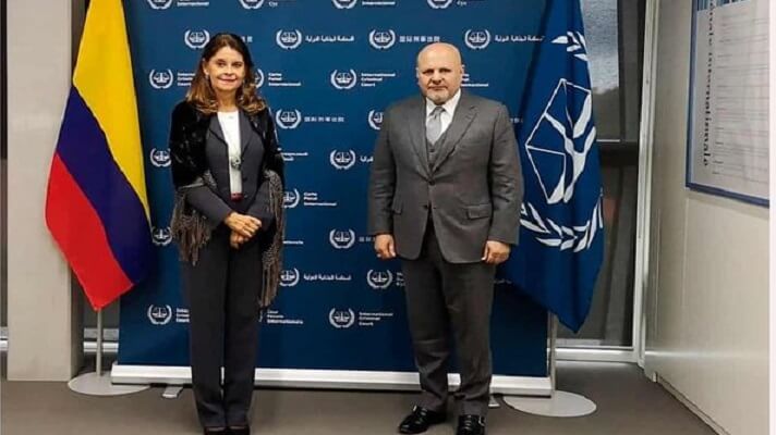 ¡LE SOPLA EN LA NUCA A MADURO! Fiscal de la CPI llega a Colombia para evaluar crímenes de lesa humanidad