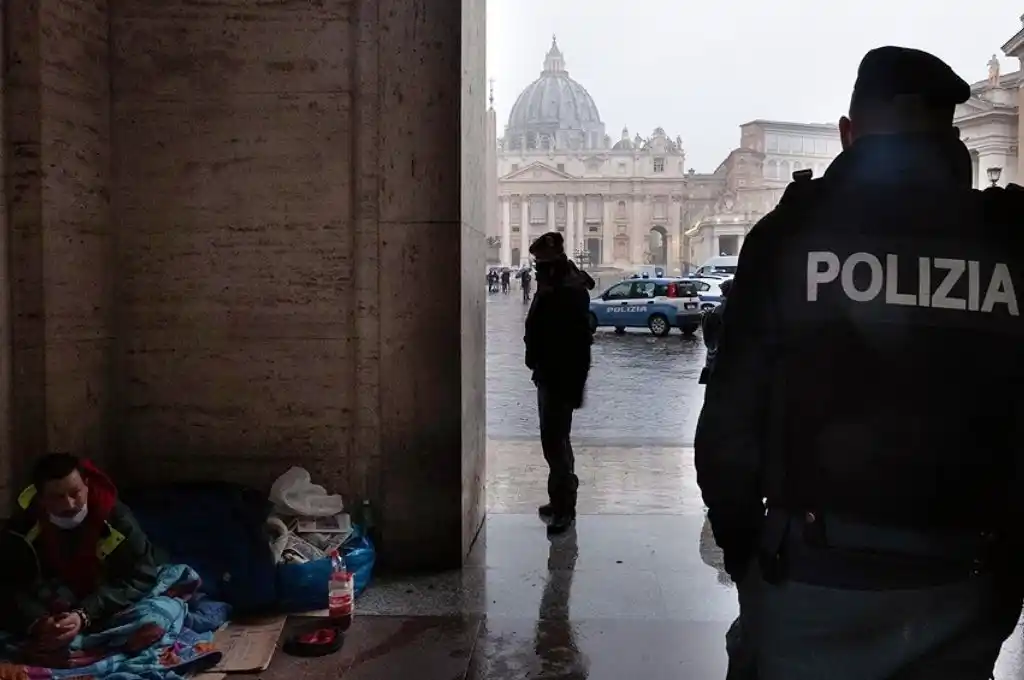 El Vaticano pide “promover” la producción local de vacunas en América Latina, África y Asia