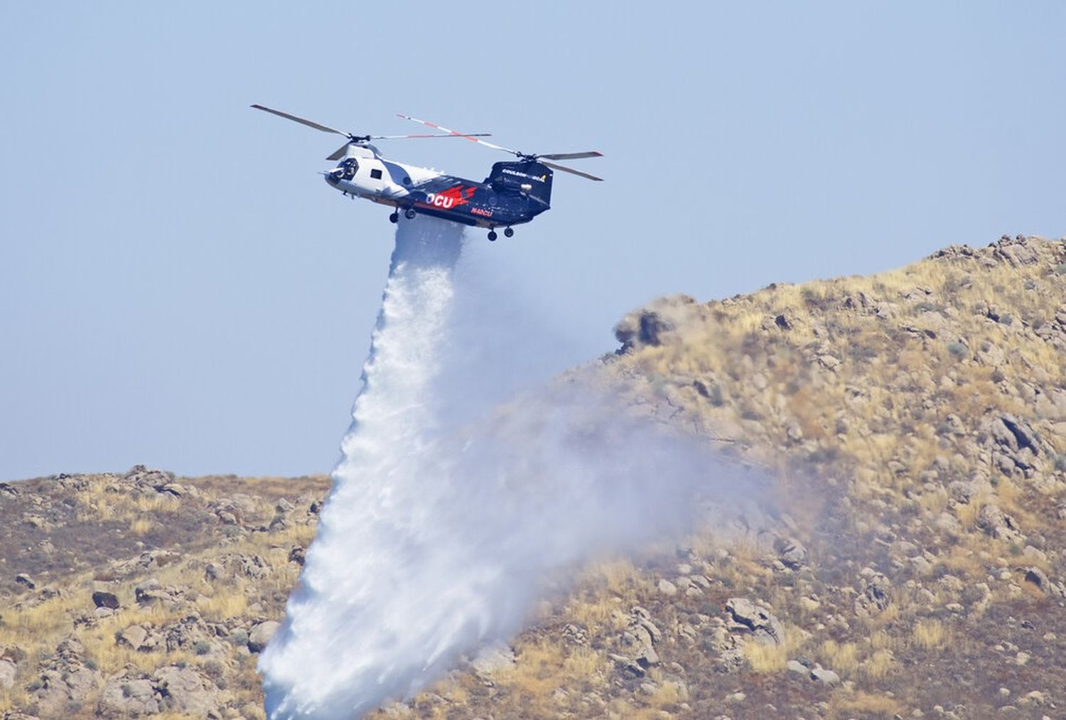 Argentina contrata un Boeing CH-47 Chinook para el combate de incendios forestales