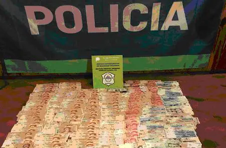 En una casa hallaron dinero que sería de recientes robos