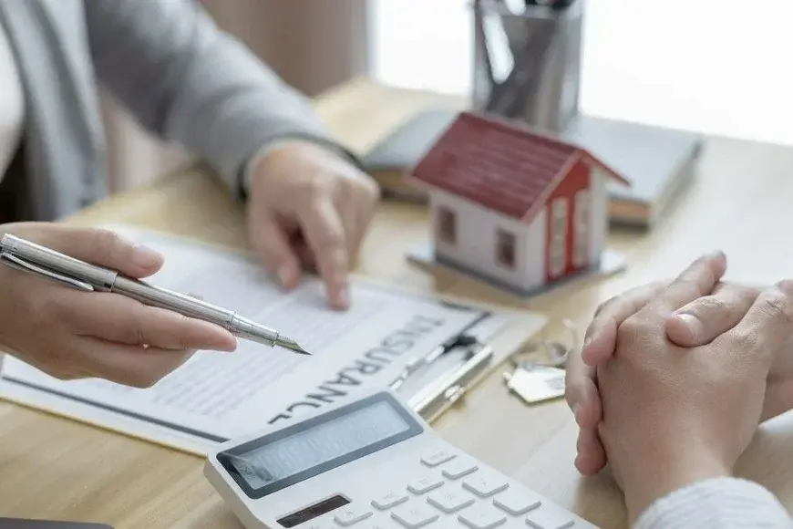 Créditos hipotecarios: qué bancos bajaron las tasas y cuánto puede reducirse la cuota