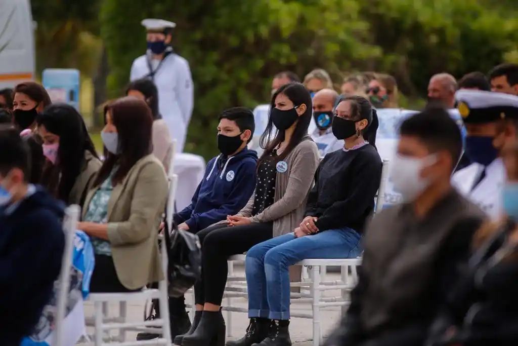 ARA San Juan: "Fue un acto muy emotivo, muy austero"