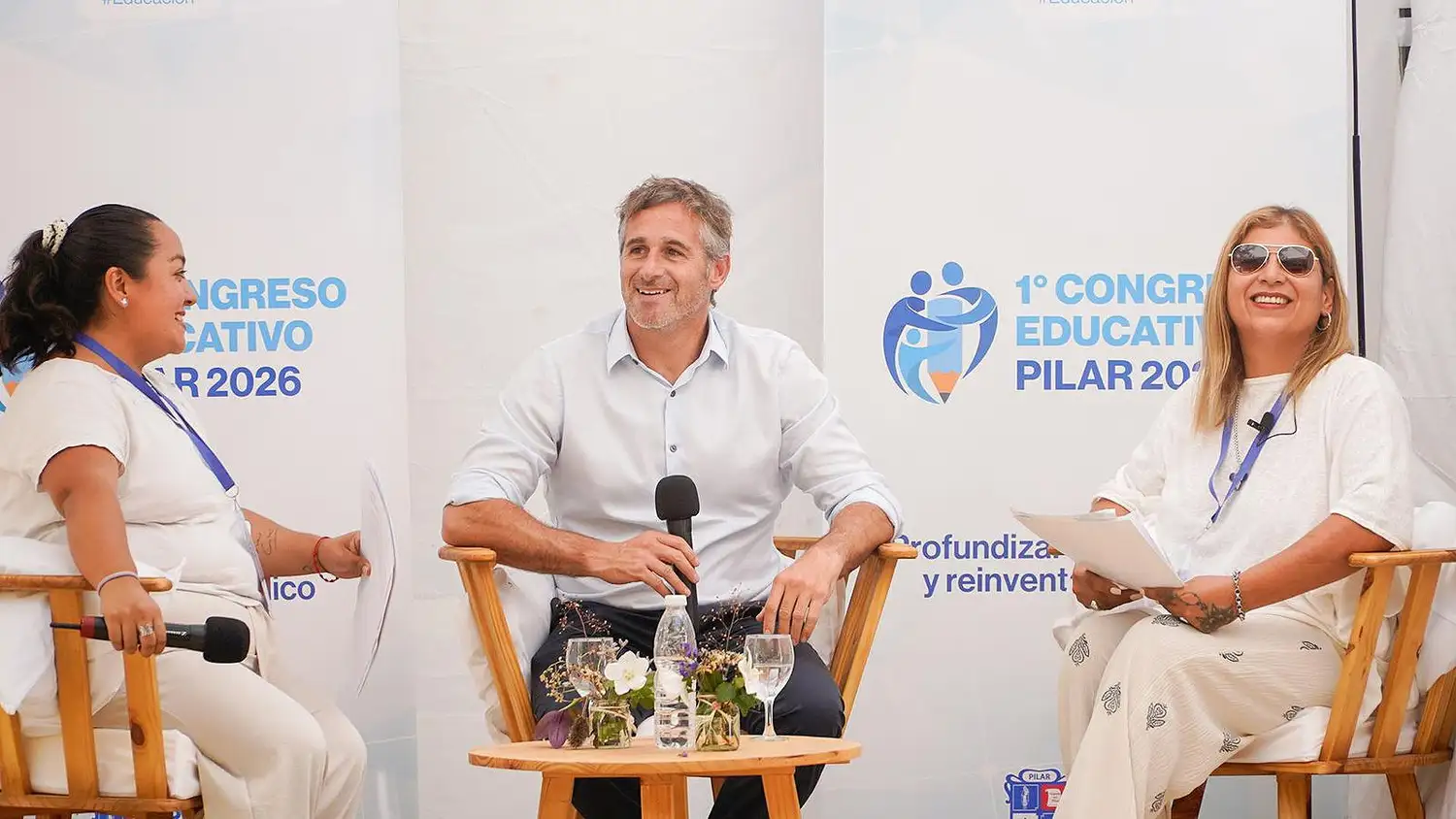 el intendente achával en el congreso educativo de pilar